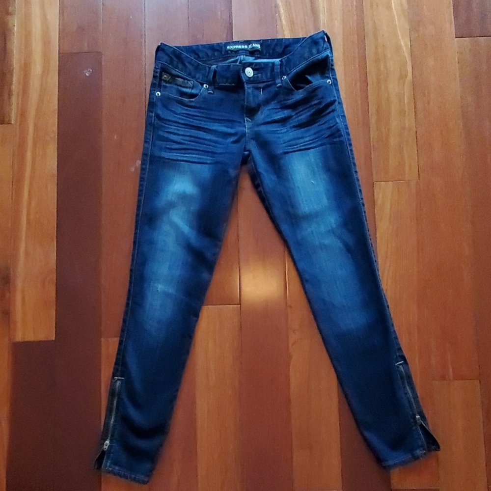 Express Jeans